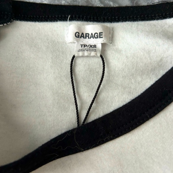 Garage New York Longe Sleeve Crop Top - Picture 2 of 3